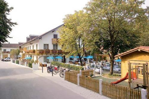 Gasthof & Hotel Jaegerwirt Aufhofen Ngoại thất bức ảnh